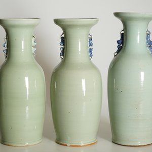 Three tall Chinese blue and white on celadon ground vases, 19th C. — photo 9