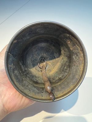 Three Tibetan bronze ritual bells and a bronze Buddha, 19th C. — 照片 32