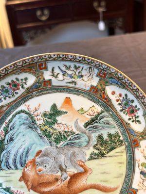 Three unusual Chinese Canton famille rose plates, 19th C. — 照片 4