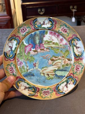 Three unusual Chinese Canton famille rose plates, 19th C. — 照片 9