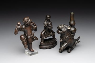 Three various Chinese bronze incense holders, Yuan/Ming
