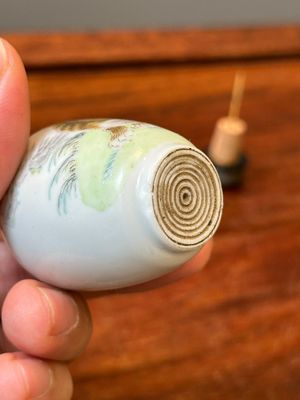 Three various Chinese famille rose snuff bottles, Daoguang mark and of the period — photo 27