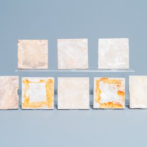 Tien blauw-witte en mangane Delftse tegels met zeewezens, 17/18e eeuw — foto 3