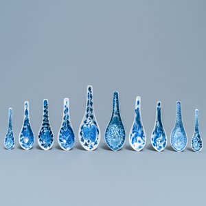 Tien Chinese blauw-witte lepels voor de Straits of Peranakan markt, 19e eeuw — foto 2