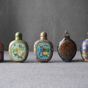 Tien Chinese snuifflessen in cloisonné, 19/20e eeuw — foto 11