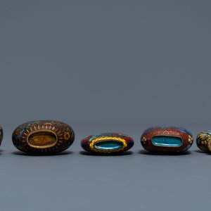 Tien Chinese snuifflessen in cloisonné, 19/20e eeuw — foto 9
