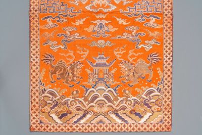 Tissage en soie de type kesi à décor de lions et phénix bouddhistes, Chine, 19ème — photo 6