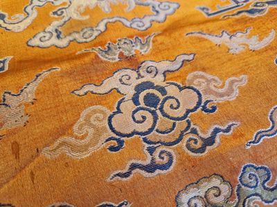 Tissage en soie de type kesi à décor de lions et phénix bouddhistes, Chine, 19ème — photo 8