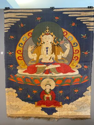 Tissage en soie de type kesi figurant 'Bouddha assis sur un trône de lotus', Chine, Qing — photo 1