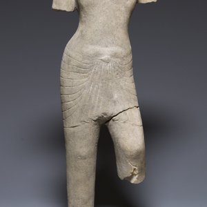 Torse en grès d'une divinité khmère, période pré Angkor, Phnom Da, Cambodge, 6ème siècle — photo 2
