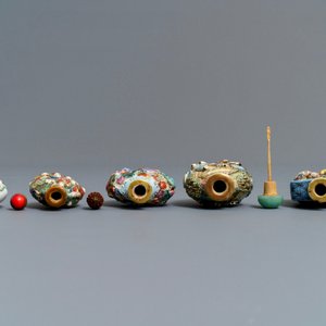 Treize tabatières en porcelaine et émaux de Chine, 19/20ème — photo 5