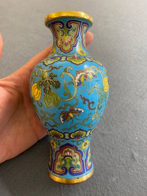 Très beau vase en émaux cloisonnés à fond turquoise, Chine, Qianlong — photo 2