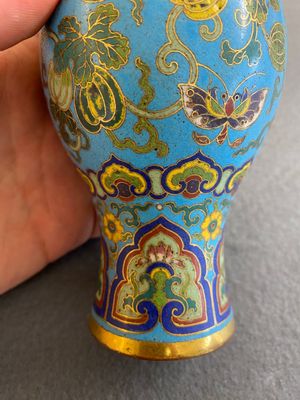 Très beau vase en émaux cloisonnés à fond turquoise, Chine, Qianlong — photo 6