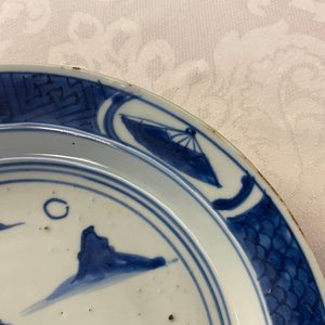 Trois assiettes en porcelaine de Chine en bleu, blanc, rouge de cuivre et wucai de type ko-sometsuke pour le marché japonais, Tianqi/Chongzhen — photo 16