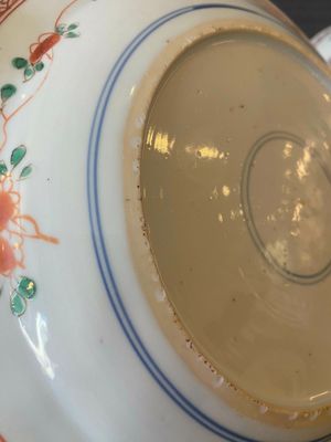 Trois assiettes en porcelaine de Chine famille verte à décor de phénix et pivoine, Kangxi — photo 21