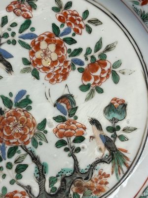 Trois assiettes et une théière en porcelaine de Chine famille verte, Kangxi — photo 18