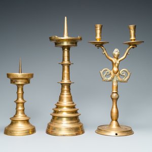 Trois bougeoirs en bronze, Flandres et Allemagne, 16ème — photo 4