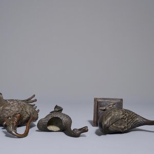 Trois brûle-parfums couverts en bronze en forme de canards et oies, 18/19ème — photo 7