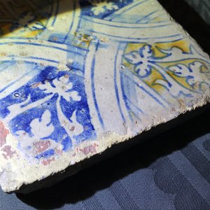 Trois carreaux en majolique d'Anvers, 16ème — photo 11