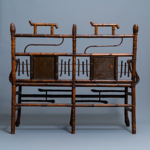 Trois chaises et un fauteuil en bambou de style japonisant, attribué à Daï Nippon, Paris, fin du 19ème — photo 4