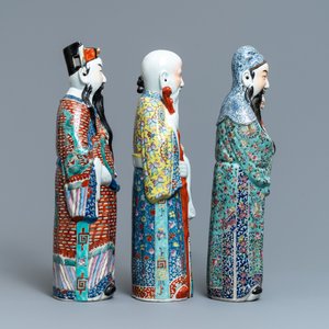 Trois figures des Trois Étoiles du Bonheur en porcelaine de Chine famille rose, 19/20ème — photo 3