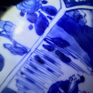 Trois grands bols en porcelaine de Chine bleu et blanc, Kangxi — photo 16