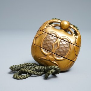 Trois inros avec netsuke et une boîte couvert en laque, Japon, Meiji, 19ème — photo 17