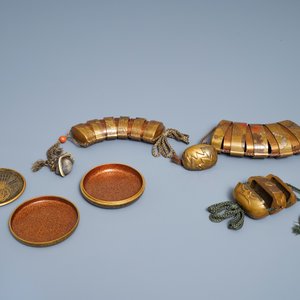 Trois inros avec netsuke et une boîte couvert en laque, Japon, Meiji, 19ème — photo 3
