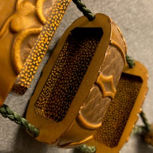 Trois inros avec netsuke et une boîte couvert en laque, Japon, Meiji, 19ème — photo 73