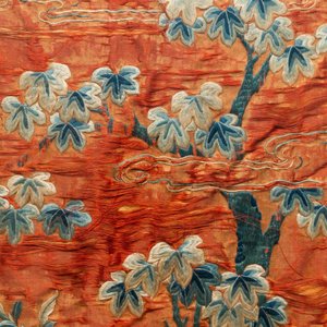 Trois panneaux de broderie de soie chinoise à décor d'une audience impériale, 19ème — photo 4