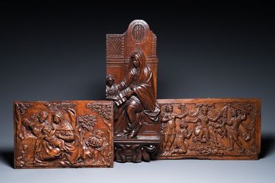 Trois panneaux en bois sculpté, France et Flandre, 17ème