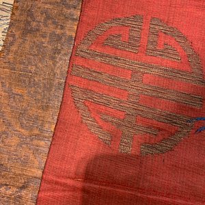 Trois panneaux en broderie de soie chinoise à décor d'immortels et de dieux, 19ème — photo 14