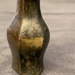 Trois petits vases en bronze, Chine, Song et Qing — photo 30