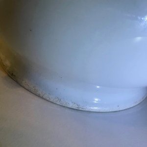 Trois pièces de style Kakiemon en porcelaine de Chantilly, France, 18ème — photo 13