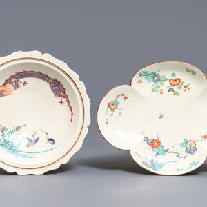 Trois pièces de style Kakiemon en porcelaine de Chantilly, France, 18ème — photo 2