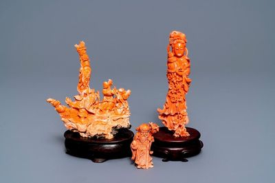 Trois pièces en corail rouge sculpté, Chine, 19/20ème