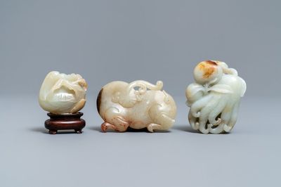 Trois pièces en jade sculpté, Chine, 19/20ème