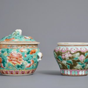Trois pièces en porcelaine de Chine famille rose pour le marché Straits ou Peranakan, 19ème — photo 6