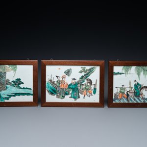 Trois plaques de forme rectangulaire en porcelaine de Chine famille verte, 19ème — photo 2