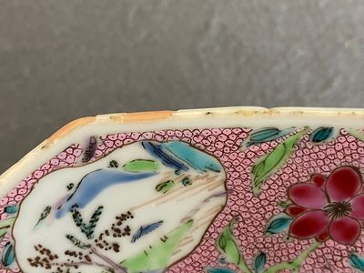 Trois plats de forme octogonale en porcelaine de Chine famille rose,  Yongzheng/Qianlong — photo 18