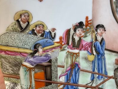 Trois plats en porcelaine de Chine famille rose, signés Zeng Fuqing 曾福慶 et marques de Le Tao Zhai 樂陶齋, datés 1946 et 1947 — photo 18