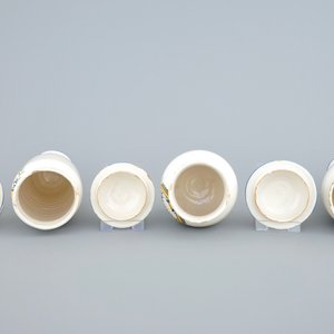 Trois pots de pharmacie couverts polychromes, Haguenau, France, 18ème — photo 5