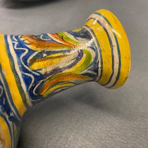 Trois pots de pharmacie en majolique italienne, 16/18ème — photo 30