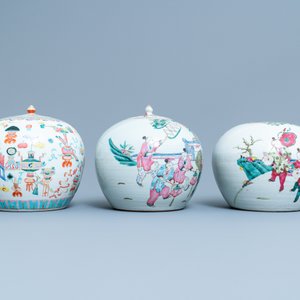 Trois pots en porcelaine de Chine famille rose, 19ème — photo 3