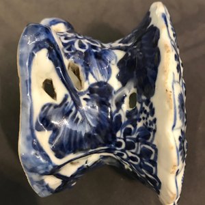 Trois salerons en porcelaine de Chine bleu et blanc, Kangxi — photo 19