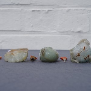 Trois tabatières en jade aux bouchons de corail, Chine, 19/20ème — photo 8