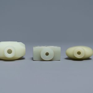 Trois tabatières en jade céladon, Chine, 19ème — photo 3