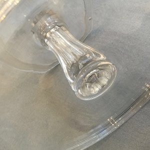 Trois tazzas de taille ascendante en verre, Angleterre, 19ème — photo 8