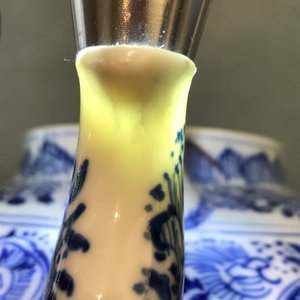 Trois théières couvertes en porcelaine de Chine bleu et blanc, Kangxi — photo 13