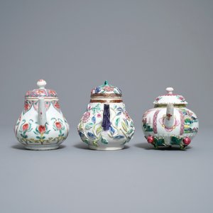 Trois théières couvertes en porcelaine de Chine famille rose, Yongzheng — photo 3